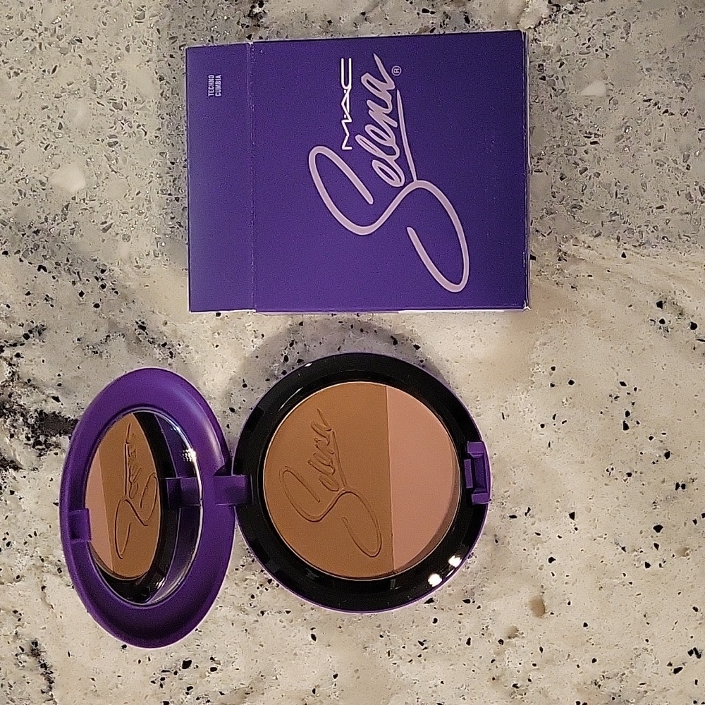 🆕️ Makeup Bundle - Picture 4 of 4